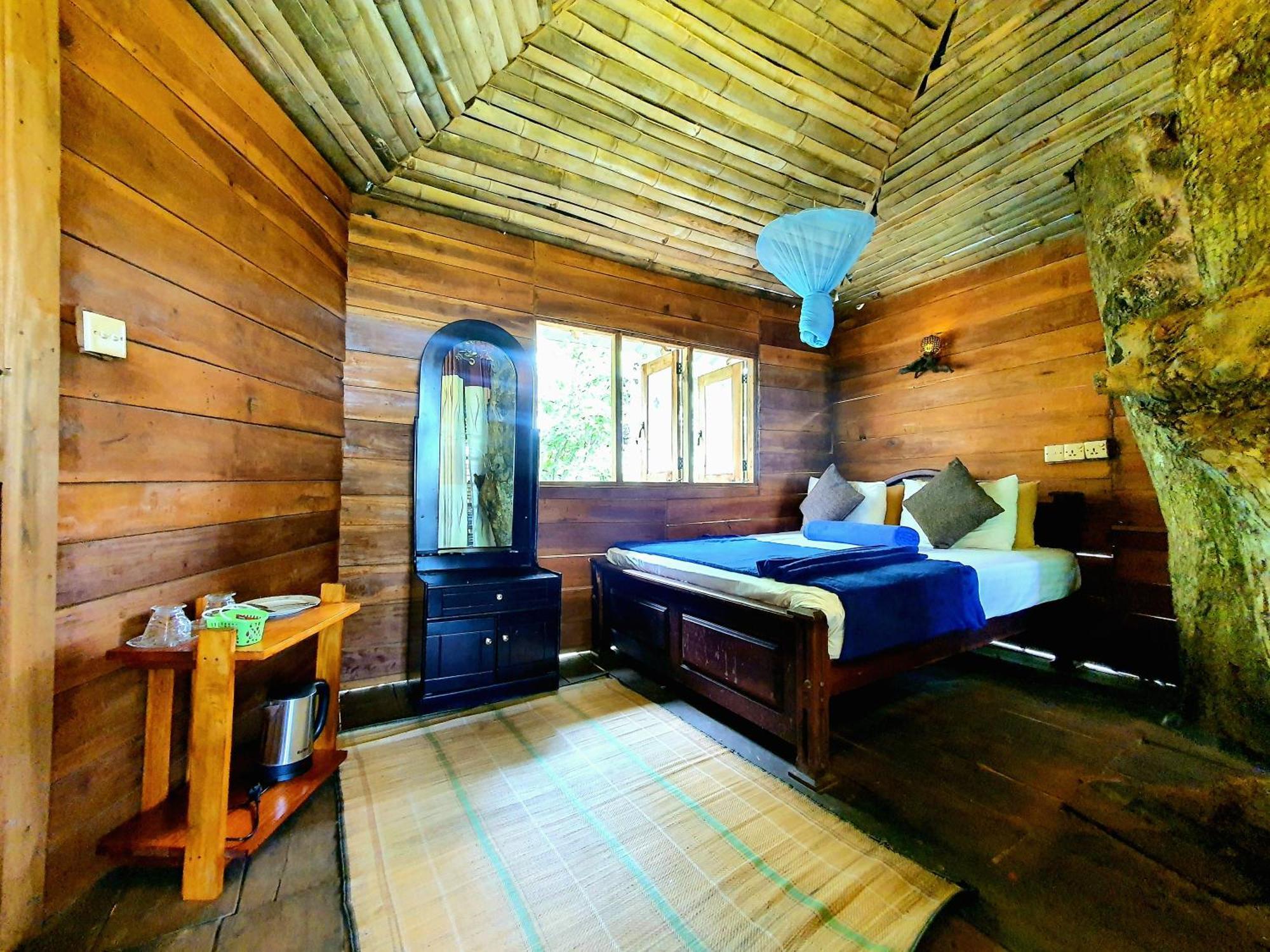 The Winsome & Tree House Bed & Breakfast Ella Luaran gambar