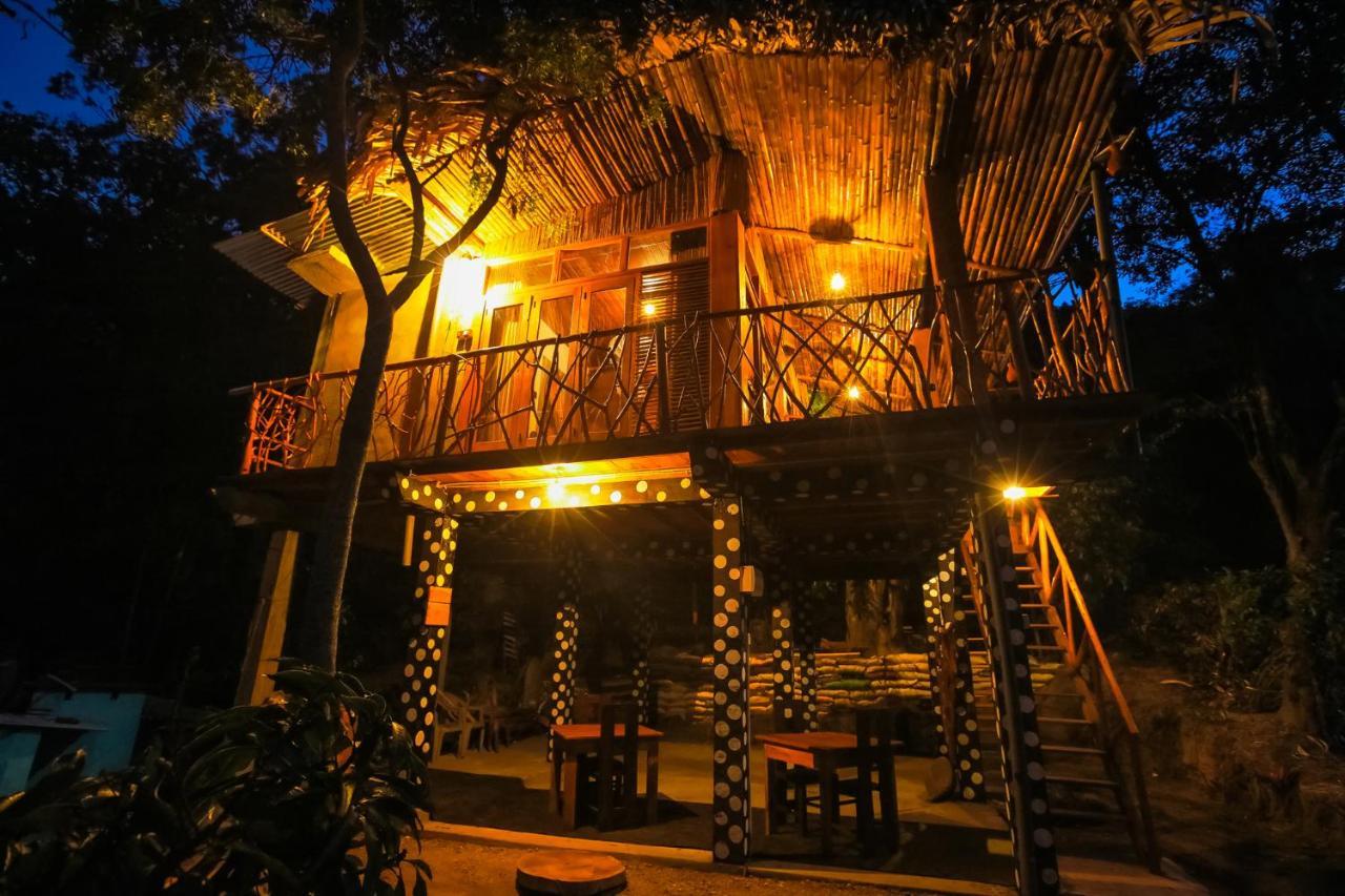 The Winsome & Tree House Bed & Breakfast Ella Luaran gambar